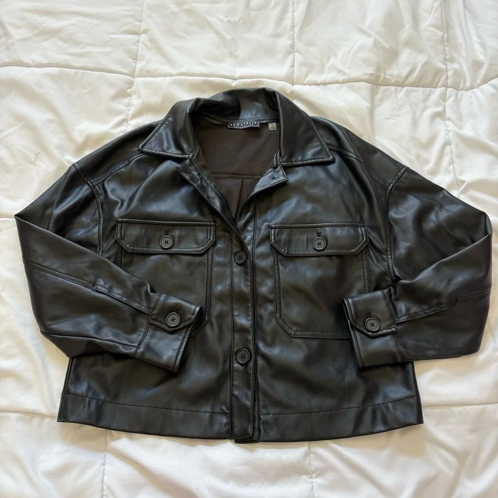 Womens XL Faux Leather Cropped‎ Black Jacket Quiet Luxury Preppy Biker Grunge